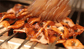 備戰(zhàn)燒烤季，今年市場(chǎng)還火不火？燒烤食材整點(diǎn)兒啥？