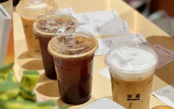  “餐+飲”大融合：咖啡、茶飲、烘焙、輕食“跨界混戰(zhàn)”